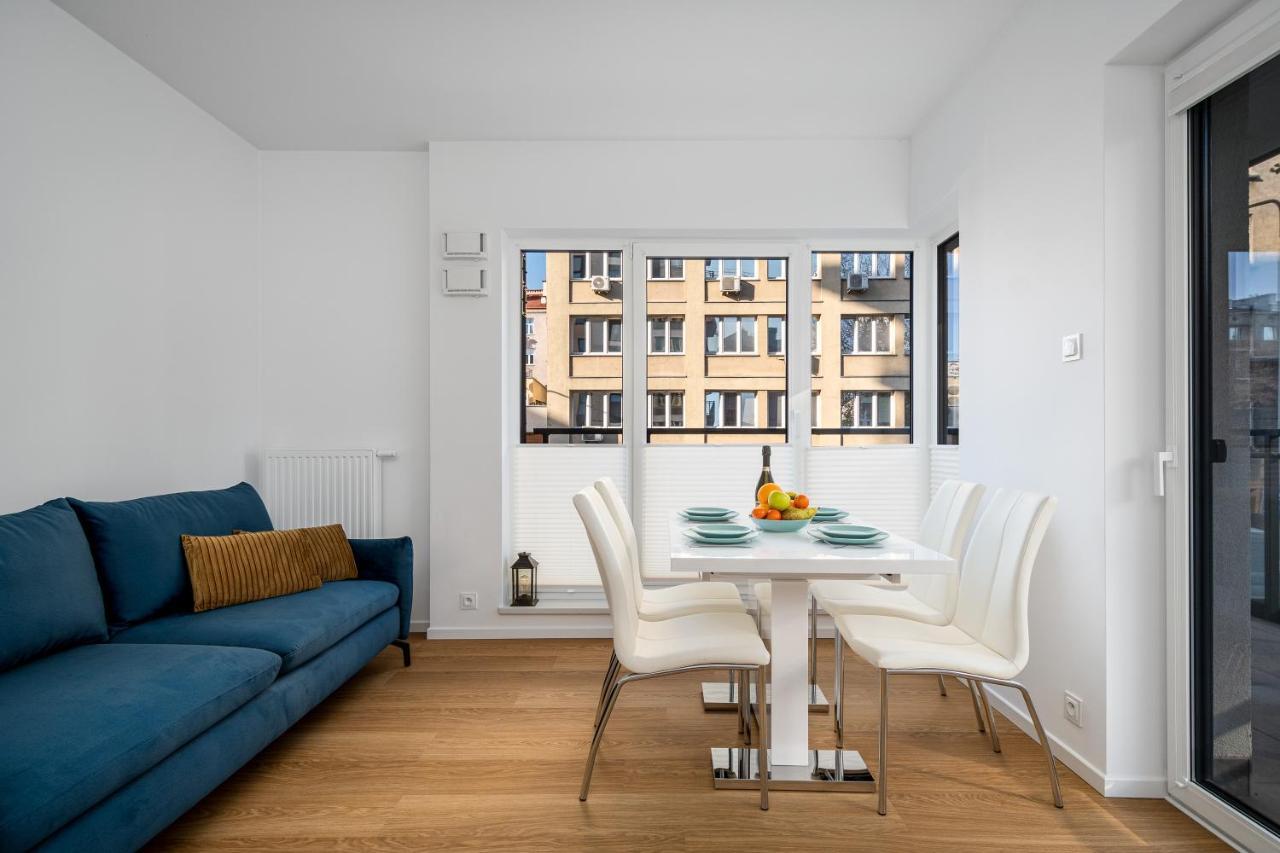 Your Apartments Okrzei 12 วอร์ซอ ภายนอก รูปภาพ